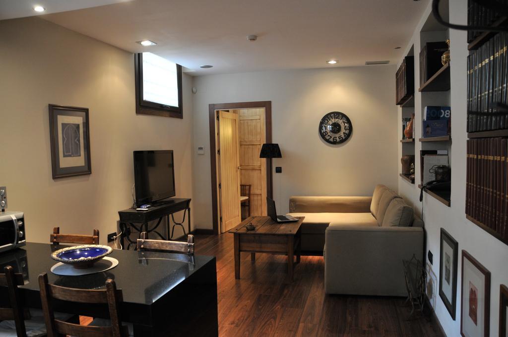 Apartamentos Turísticos Aguas de Víznar Quarto foto